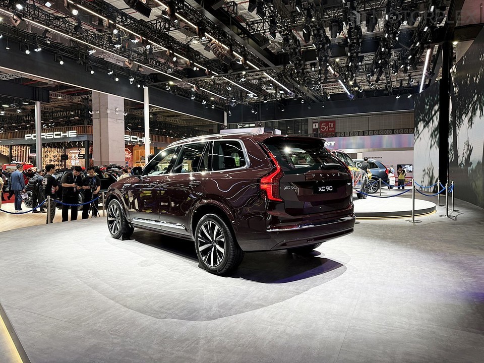 볼보 XC90