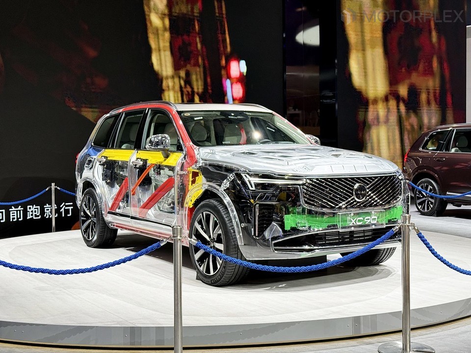 볼보 XC90