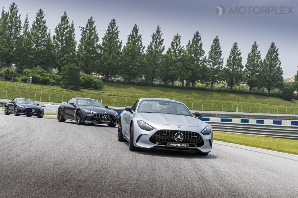 메르세데스-AMG GT 55 4매틱+
