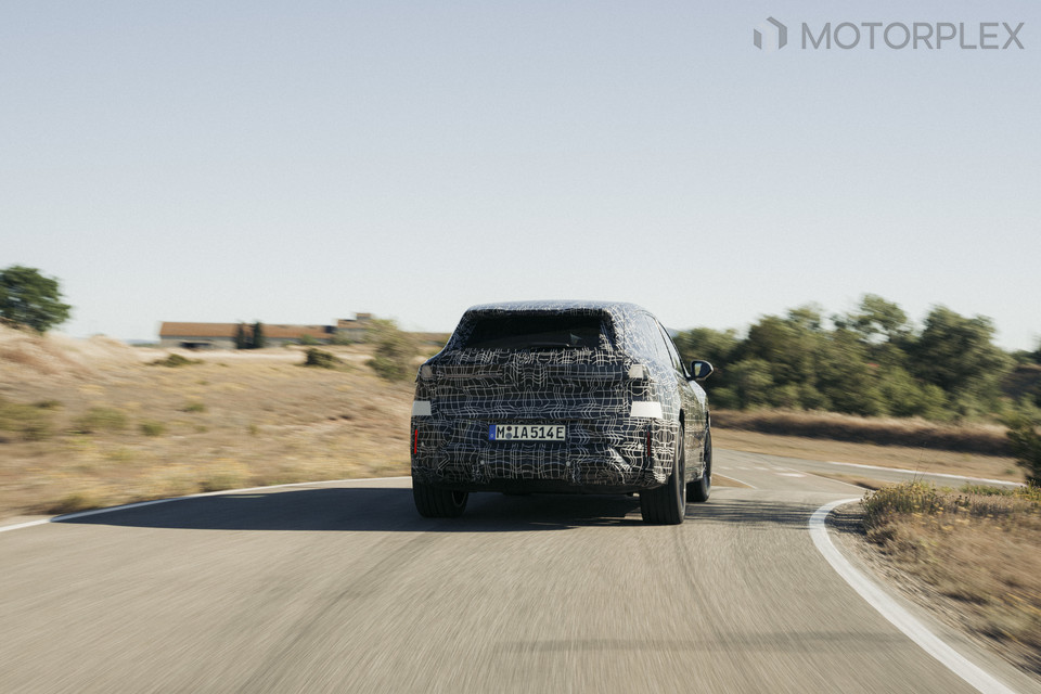 BMW iX3 프로토타입