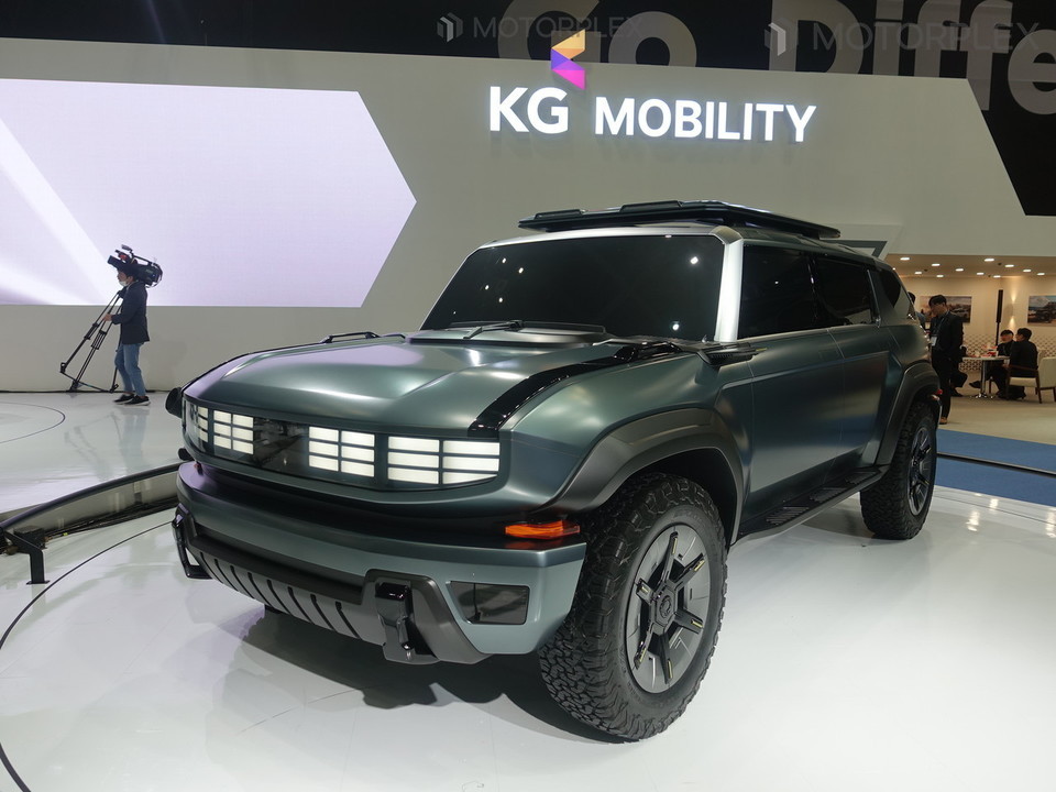 KGM F100 콘셉트카