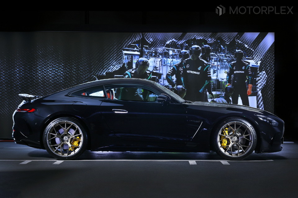 메르세데스-AMG GT 55 4MATIC+ ‘AMG 한성 에디션 2025’