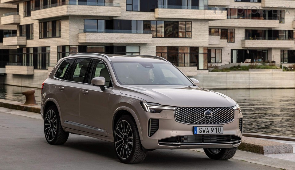 볼보 XC90
