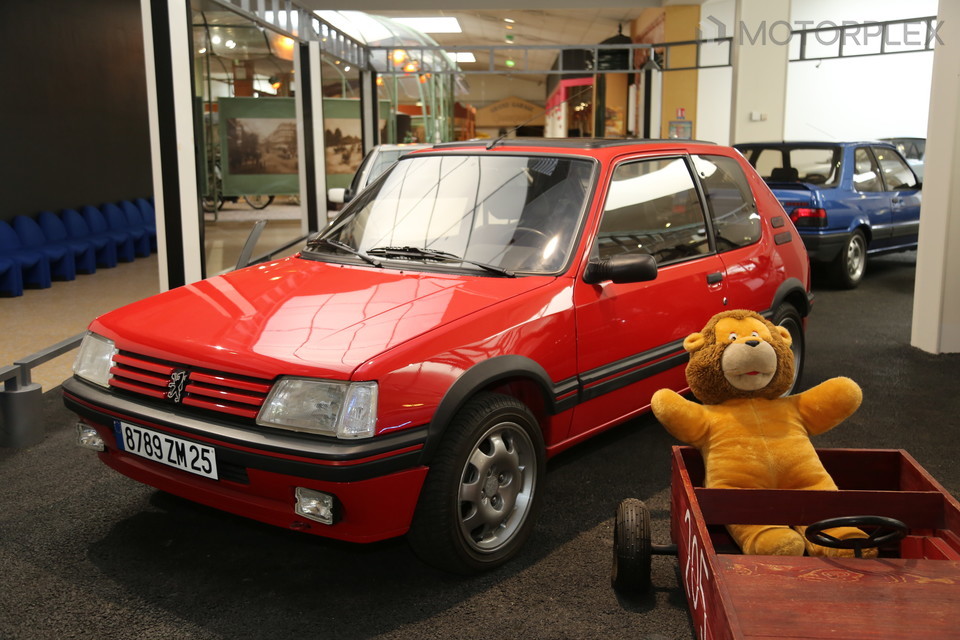 푸조 205 GTi