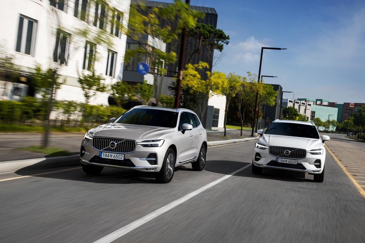 볼보 XC60 (부분변경)