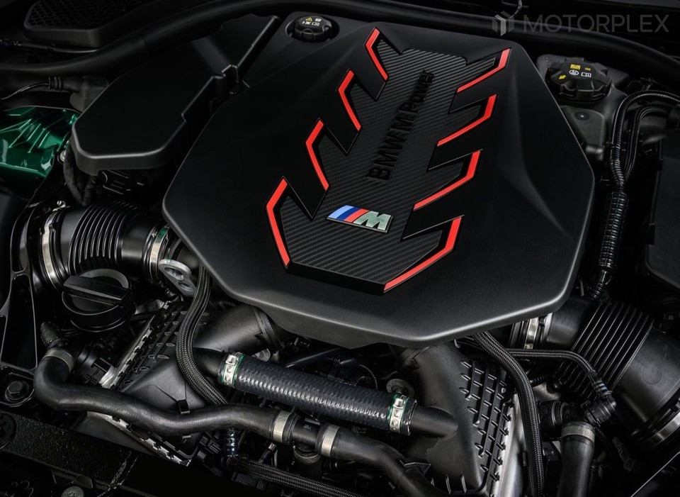 BMW M5 V형 8기통 엔진