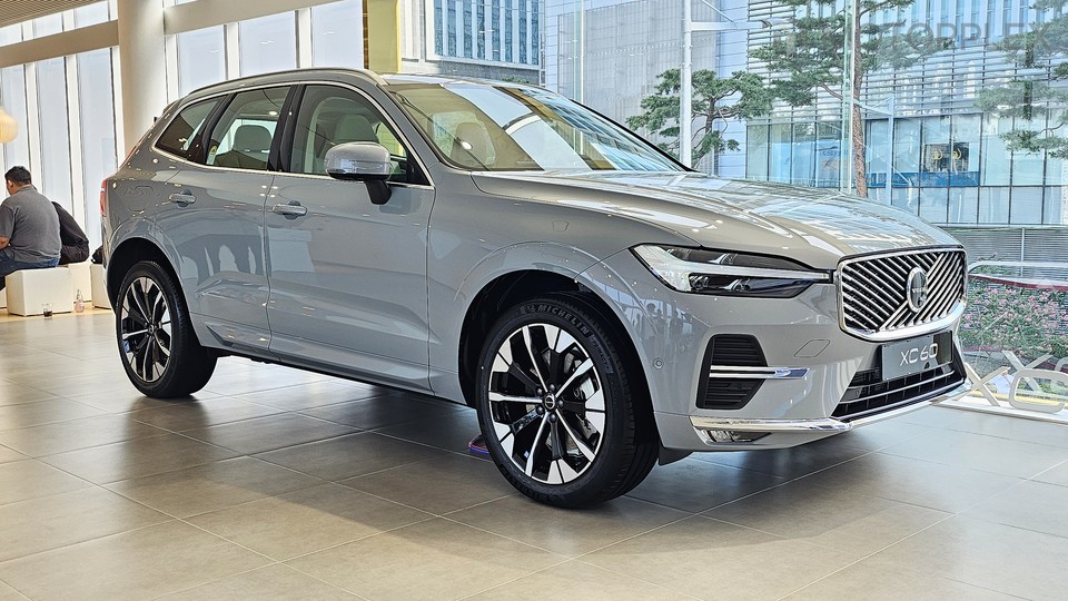 볼보 XC60