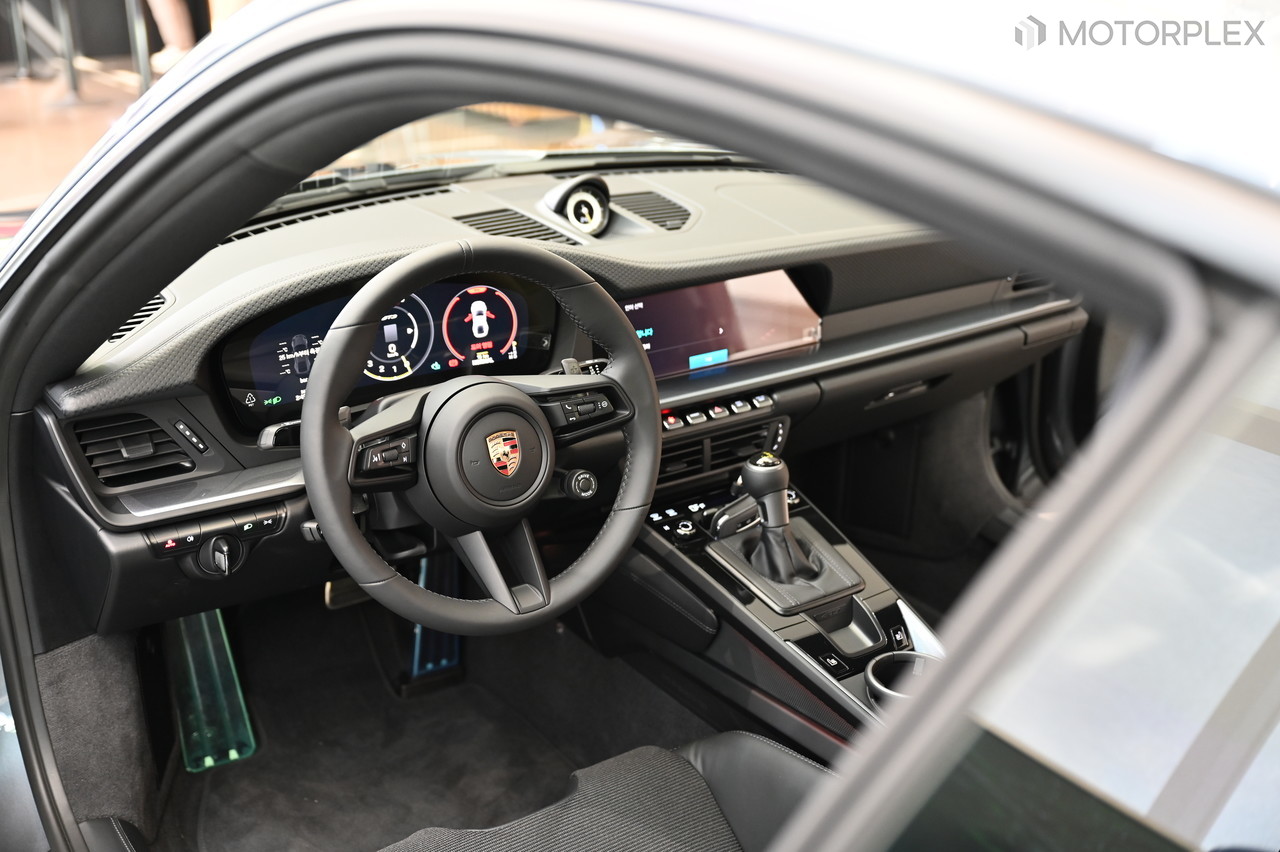 포르쉐 911 GT3 투어링 패키지