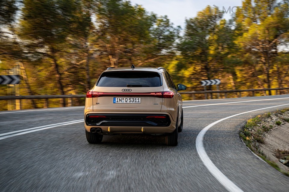 더 뉴 아우디 Q5 TFSI 콰트로